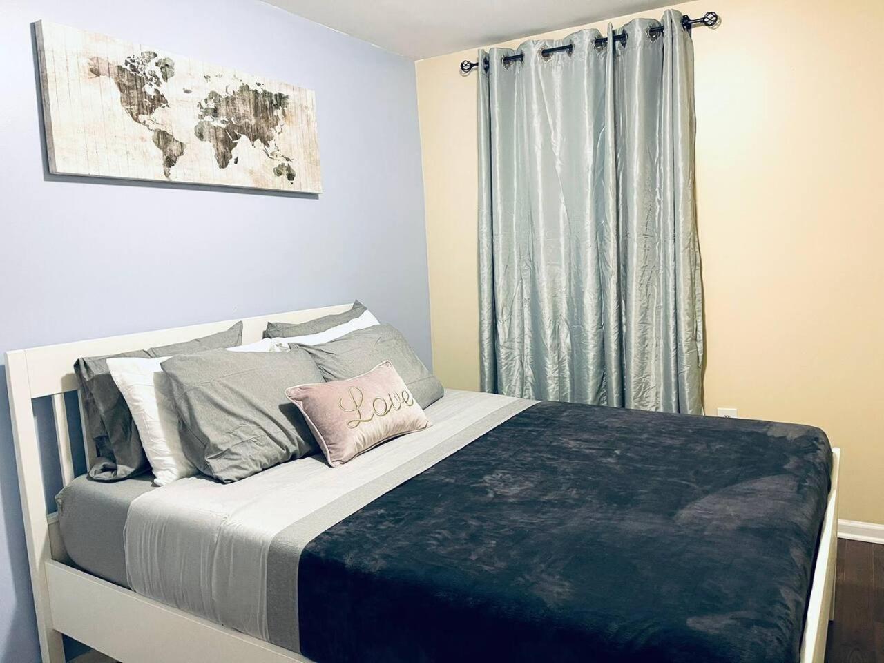 Cozy Beautiful 2bd In Center *